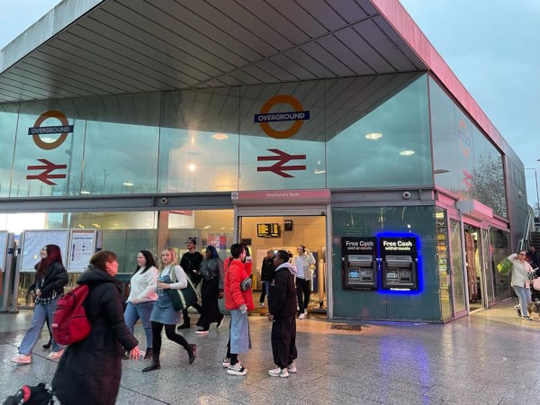 Shepherds Bush station